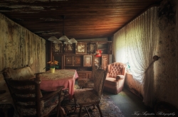 Room of Decay 